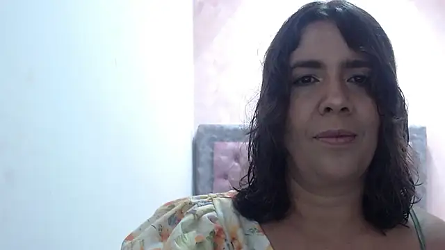 Victoria meester online show from July 13, 2026, 2:49 pm