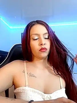 Luciana and Neitan online show from September 24, 2025, 8:48 pm