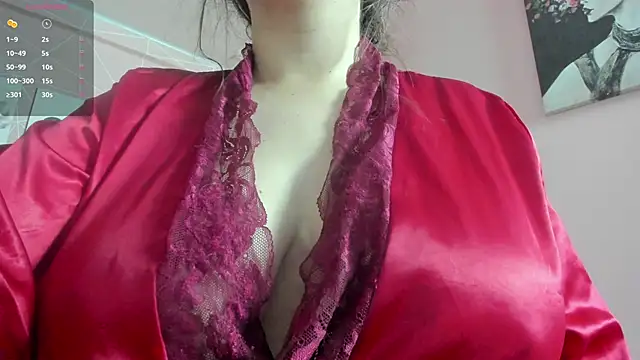 Snapshot of dolly_zoe chatting on December 15, 2025, 4:07 am dolly zoe online show from December 15, 2025, 4:07 am