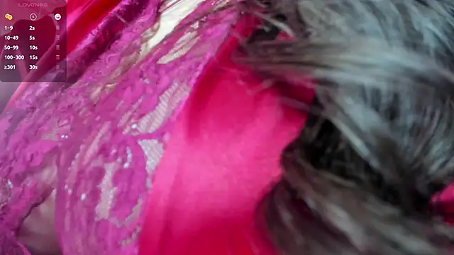 Snapshot of dolly_zoe chatting on November 13, 2025, 9:57 am dolly zoe online show from November 13, 2025, 9:57 am