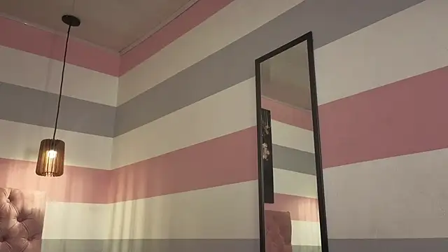 Snapshot of dolly_zoe chatting on January 10, 2026, 5:30 pm dolly zoe online show from January 10, 2026, 5:30 pm