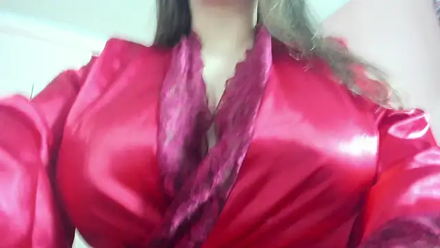 Snapshot of dolly_zoe chatting on November 5, 2025, 9:29 pm dolly zoe online show from November 5, 2025, 9:29 pm