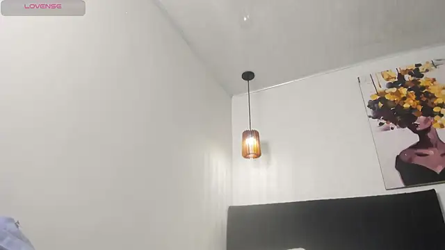 Snapshot of dolly_zoe chatting on February 21, 2026, 5:09 am dolly zoe online show from February 21, 2026, 5:09 am