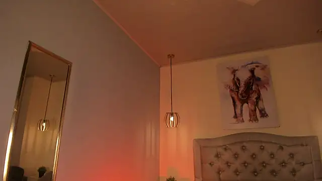 ayshel   online show from March 28, 2026, 2:01 am