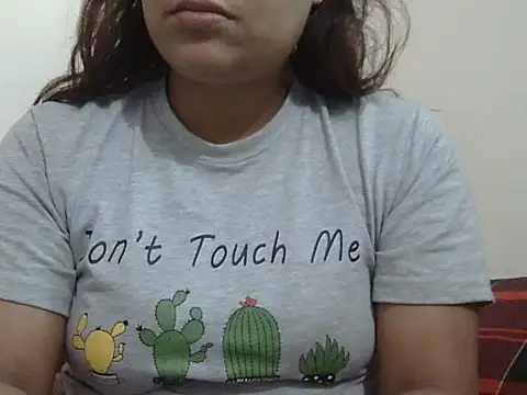 shekira99 online show from December 22, 2025, 4:34 am