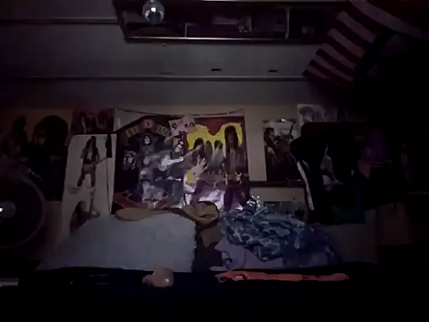 Snapshot of j_hollywood91 chatting on February 8, 2025, 7:48 am j hollywood91 online show from February 8, 2025, 7:48 am