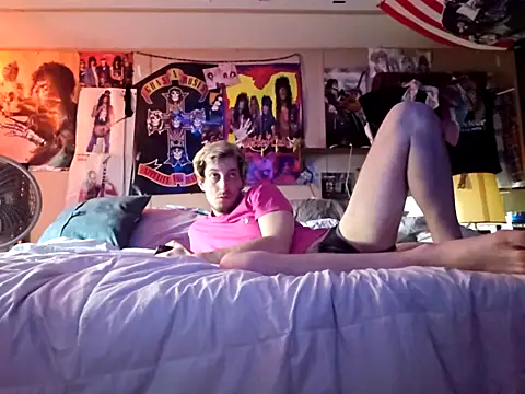 Snapshot of j_hollywood91 chatting on March 12, 2025, 11:54 am j hollywood91 online show from March 12, 2025, 11:54 am