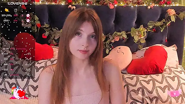 Snapshot of AliceLanley chatting on February 19, 2025, 2:33 pm AliceLanley online show from February 19, 2025, 2:33 pm