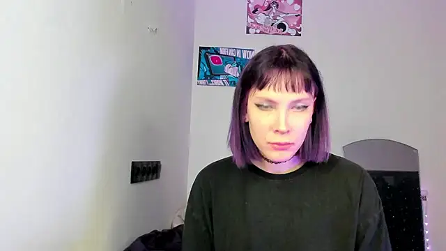 Snapshot of dollmore chatting on February 10, 2026, 6:29 pm dollmore online show from February 10, 2026, 6:29 pm