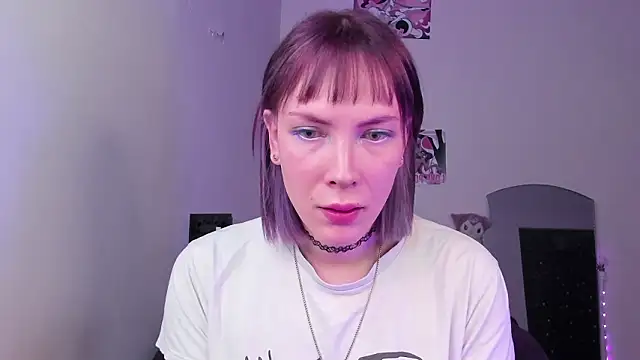 Snapshot of dollmore chatting on February 16, 2026, 8:40 pm dollmore online show from February 16, 2026, 8:40 pm