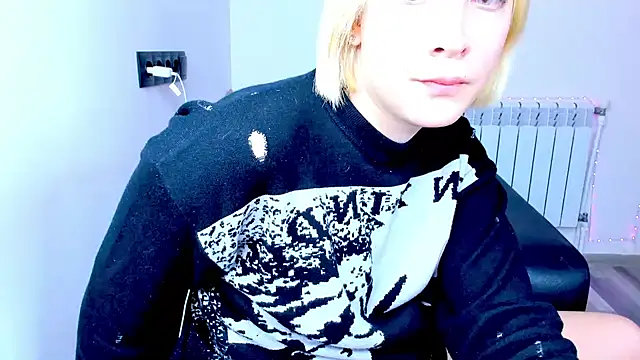 Snapshot of dollmore chatting on October 30, 2025, 2:54 am dollmore online show from October 30, 2025, 2:54 am