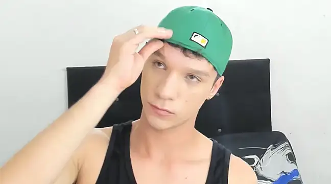 Snapshot of angelcortes chatting on January 16, 2025, 11:48 pm angelcortes online show from January 16, 2025, 11:48 pm