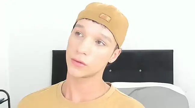 Snapshot of angelcortes chatting on January 4, 2025, 7:55 pm angelcortes online show from January 4, 2025, 7:55 pm