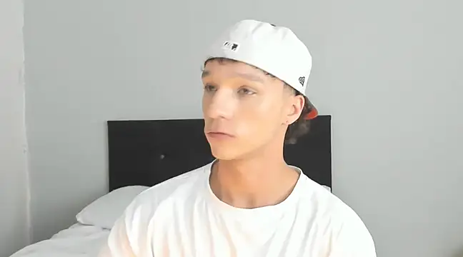 Snapshot of angelcortes chatting on March 2, 2025, 12:36 pm angelcortes online show from March 2, 2025, 12:36 pm