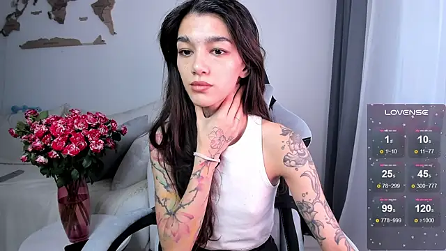 vinkitinkii online show from September 29, 2025, 7:37 am