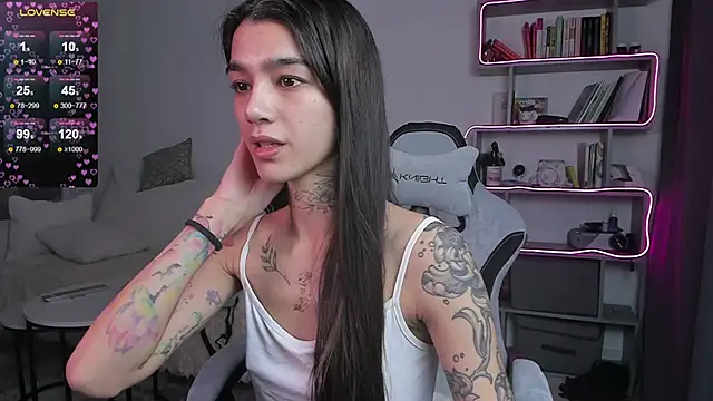 vinkitinkii online show from March 20, 2025, 9:15 am