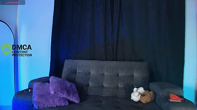 Snapshot of yungelitamor_ chatting on April 25, 2026, 5:32 am yungelitamor online show from April 25, 2026, 5:32 am