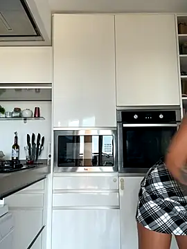 petrouchkaaa  online show from September 15, 2025, 8:15 am