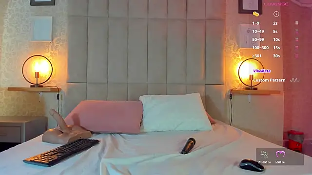 Snapshot of violett_sex_ chatting on February 26, 2025, 11:41 pm violett sex online show from February 26, 2025, 11:41 pm