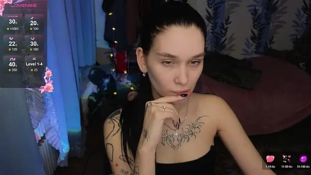 Snapshot of Amanda_Tender chatting on March 3, 2026, 8:38 pm Amanda Tender online show from March 3, 2026, 8:38 pm