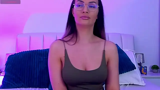 AllisonSweets online show from March 22, 2025, 2:58 pm