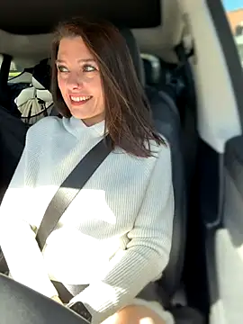 LadyLena1 online show from September 26, 2025, 6:15 pm