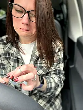 LadyLena1 online show from October 21, 2025, 6:07 pm