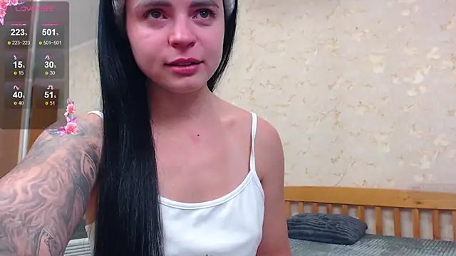 JuicyJess online show from October 24, 2025, 10:42 pm