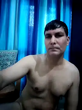 ZIMMY25 online show from November 4, 2025, 6:39 am