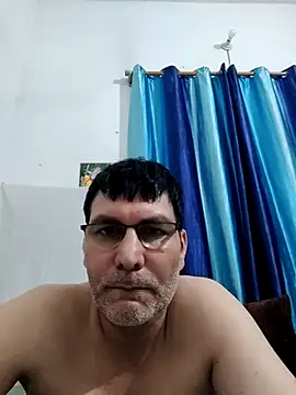 ZIMMY25 online show from June 23, 2026, 7:34 pm