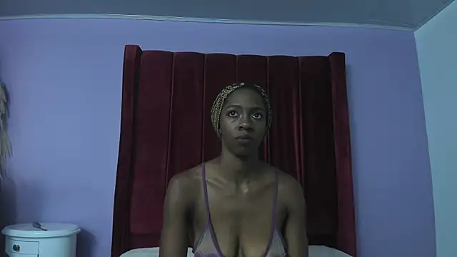 Shanelle   online show from March 3, 2026, 2:13 pm