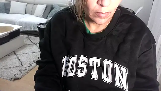 Snapshot of sarametisse26 chatting on January 28, 2025, 7:11 am sarametisse26 online show from January 28, 2025, 7:11 am