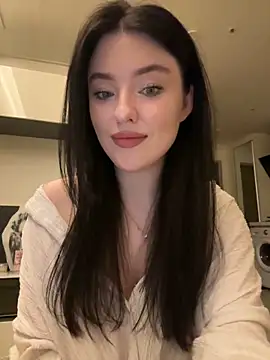 Snapshot of Angela_Fosterr chatting on June 6, 2026, 5:51 pm Angela Fosterr online show from June 6, 2026, 5:51 pm