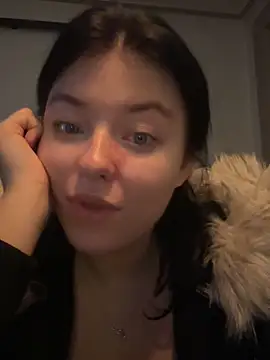 Snapshot of Angela_Fosterr chatting on November 1, 2025, 2:44 pm Angela Fosterr online show from November 1, 2025, 2:44 pm