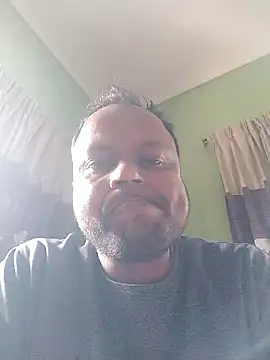 Niladri1410 online show from January 16, 2025, 7:17 am