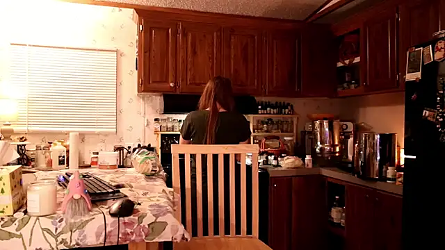 xxpixeyxx online show from February 16, 2026, 10:58 am