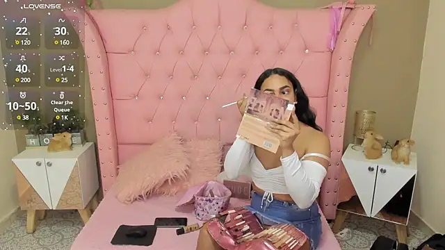 Andrys  online show from January 17, 2025, 2:18 pm