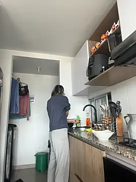 Snapshot of Ameellie chatting on February 13, 2026, 3:56 pm Ameellie online show from February 13, 2026, 3:56 pm