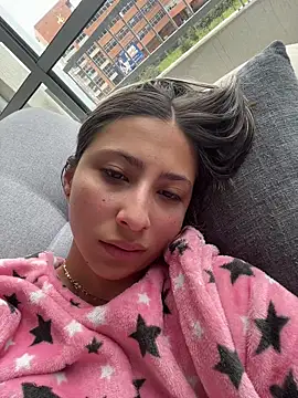 Snapshot of Ameellie chatting on February 21, 2026, 4:09 pm Ameellie online show from February 21, 2026, 4:09 pm