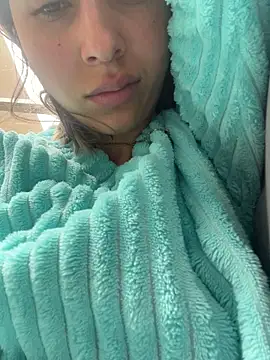 Snapshot of Ameellie chatting on February 24, 2026, 4:30 pm Ameellie online show from February 24, 2026, 4:30 pm