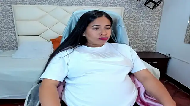 BiancaFlower online show from December 9, 2024, 7:07 pm