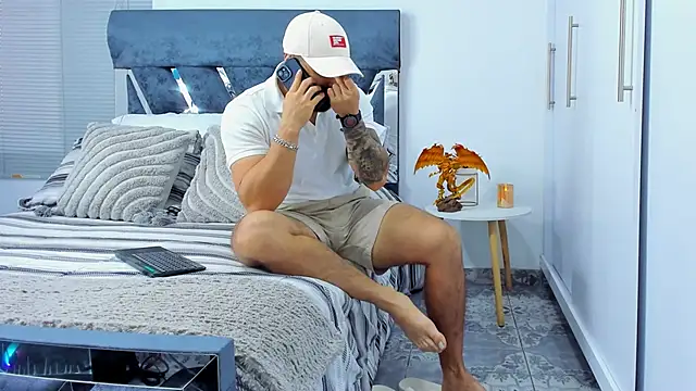 Snapshot of Zack_Froone chatting on February 26, 2026, 12:49 pm Zack Froone online show from February 26, 2026, 12:49 pm