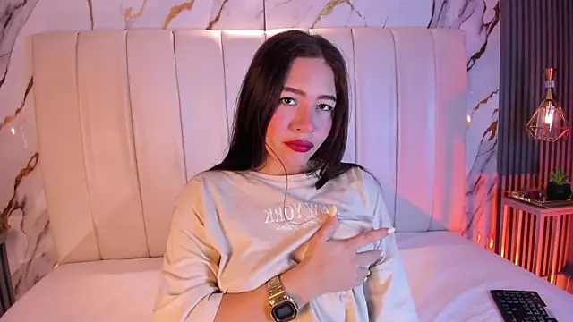 SaraRiley online show from April 11, 2026, 11:08 pm