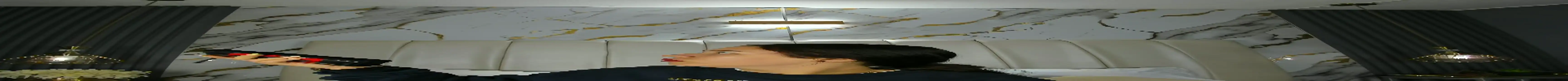 SaraRiley online show from April 7, 2026, 10:44 pm