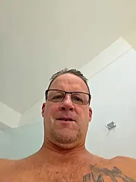 Snapshot of Cockrub1 chatting on March 17, 2026, 3:15 pm Cockrub1 online show from March 17, 2026, 3:15 pm