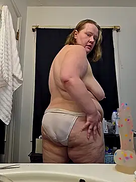 Snapshot of virgieblanca chatting on November 18, 2025, 5:00 am virgieblanca online show from November 18, 2025, 5:00 am