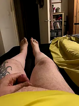 Snapshot of chatting on October 6, 2025, 8:20 pm online show from October 6, 2025, 8:20 pm