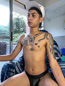 Hardcockboysxxx online show from November 8, 2025, 12:31 pm