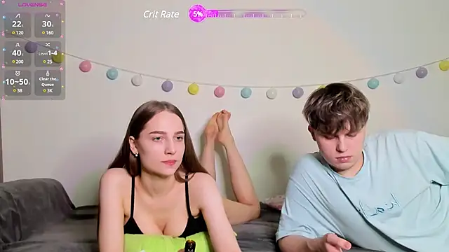 Snapshot of Emily_and_Ilumi chatting on January 20, 2025, 4:45 pm Emily and Ilumi online show from January 20, 2025, 4:45 pm