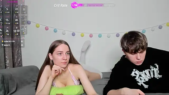 Snapshot of Emily_and_Ilumi chatting on February 6, 2025, 6:35 pm Emily and Ilumi online show from February 6, 2025, 6:35 pm